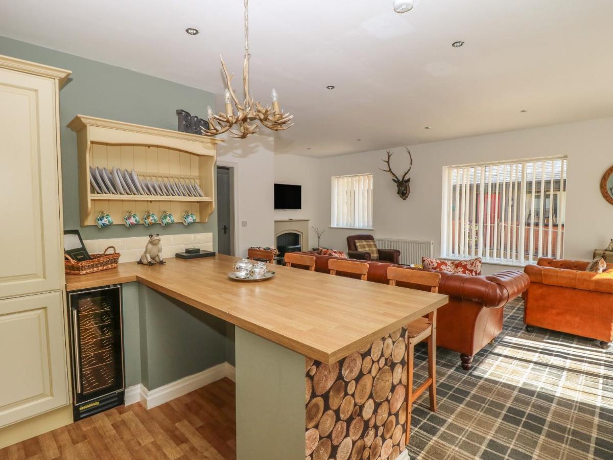 Cedar Cottage, Poulton-Le-Fylde Екстер'єр фото